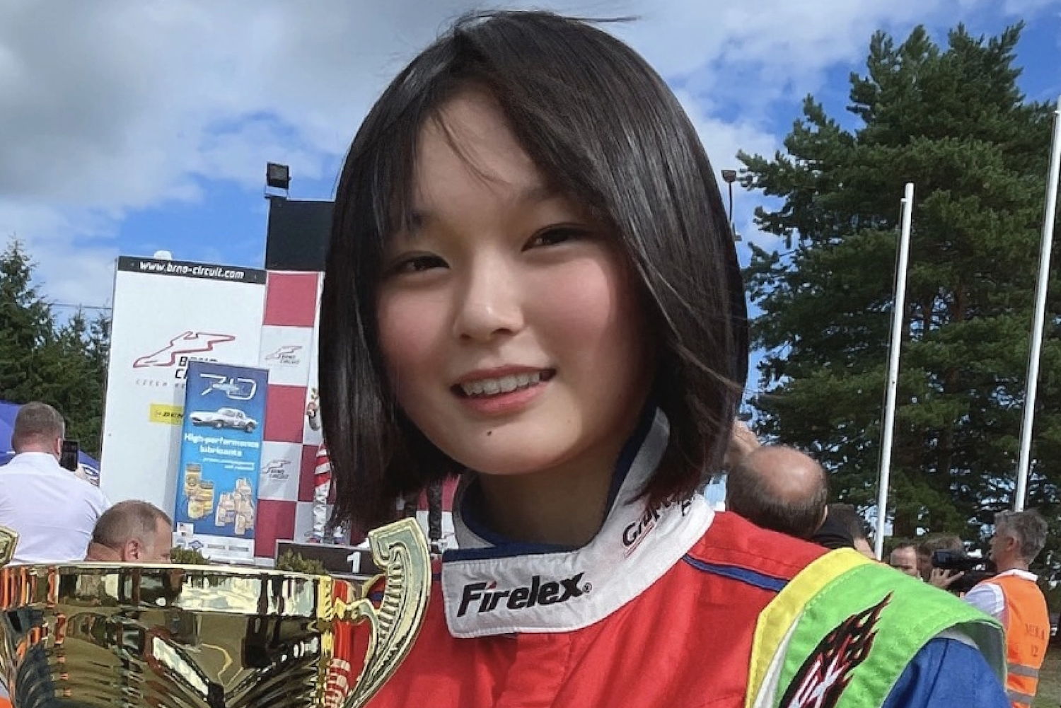 RACE | Juju Official Fan Club